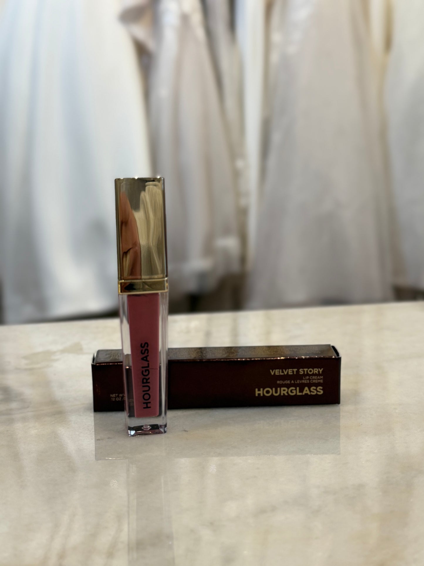 HOURGLASS Velvet Story Lip Cream-Pure