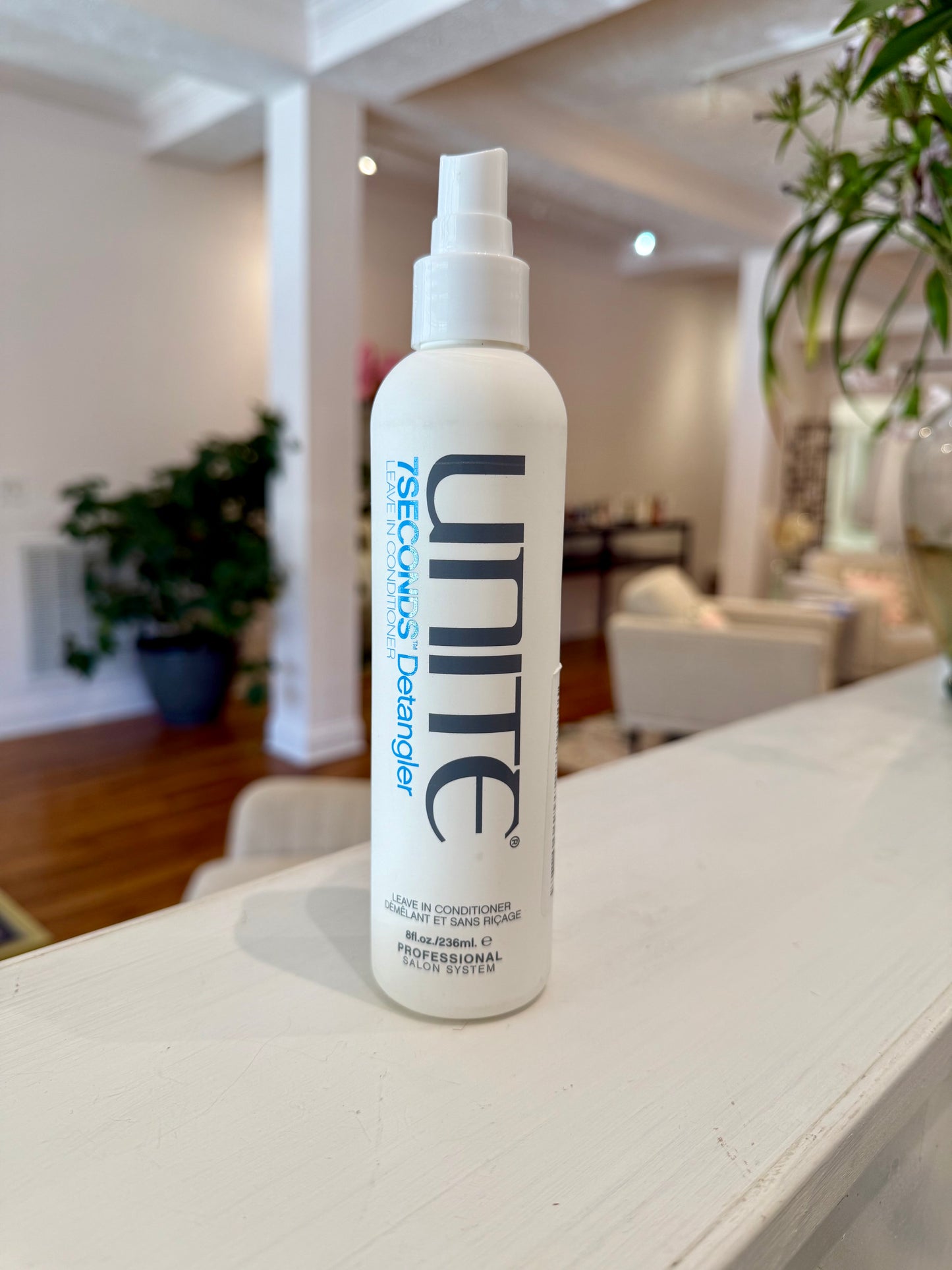 UNITE Hair 7SECONDS Detangler